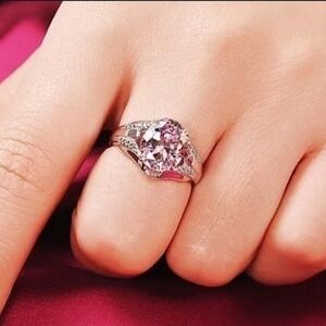 Elegant Pink Gemstone Silver Ring